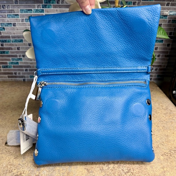 NWT Hammitt Hydrangea Blue VIP Medium purse - Picture 4 of 5